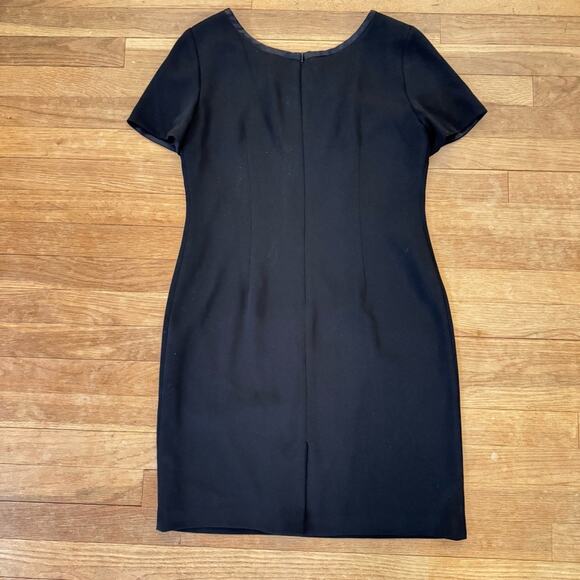 Talbots black knee length short sleeve shift dress size 6P
 b16 - Picture 4 of 4